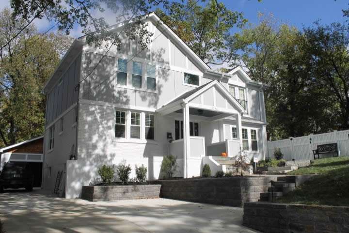 Sprucing Up Your Curb Appeal to Prep for a House Sale